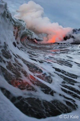 Illustration for article titled Extremely dangerous lava surf photography is completely worth the risk